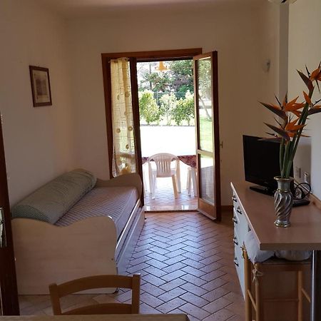 Agriturismo Rebua 阿祖罗港 外观 照片