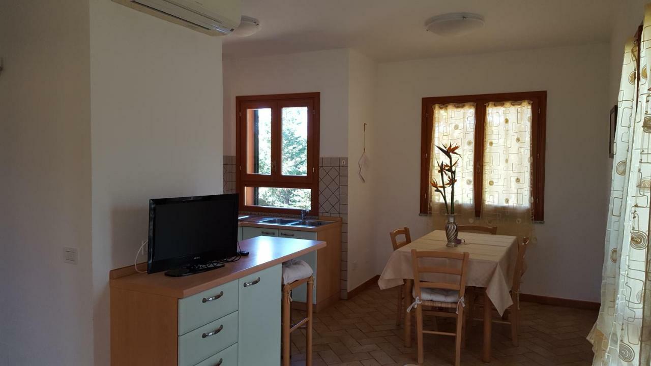Agriturismo Rebua 阿祖罗港 外观 照片